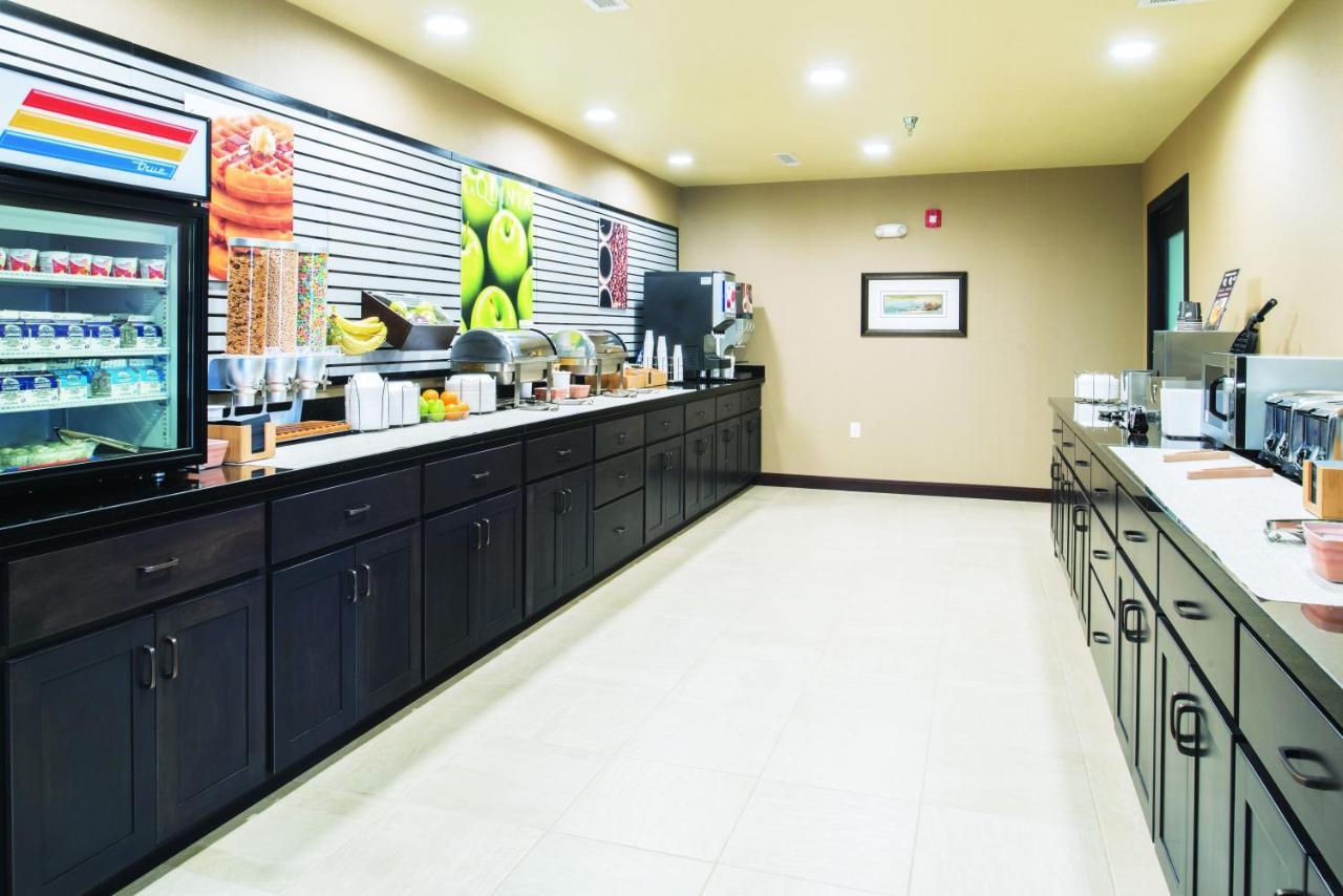 La Quinta By Wyndham Gillette Hotel Ngoại thất bức ảnh